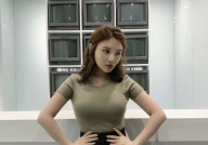 小姐姐徐冬冬,魅力四射的小姐姐，演艺事业风生水起